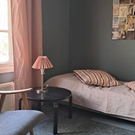 Taideniityn Maa 1 - 4lle *