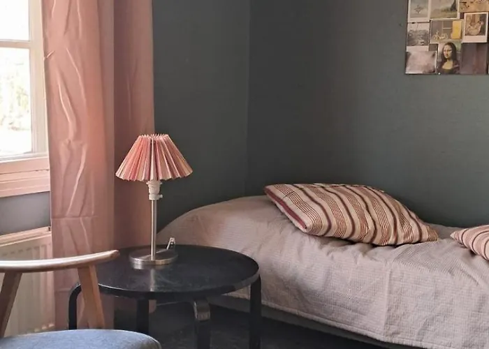 Taideniityn Maa 1 - 4lle *